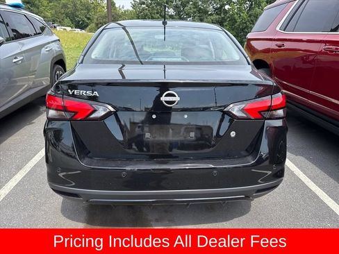 Used 2025 Nissan Versa S FWD image 6