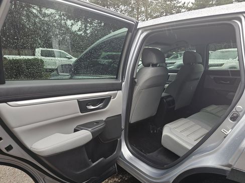Used 2018 Honda CR-V LX image 18