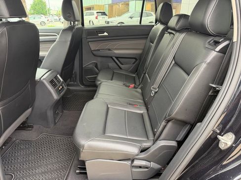 Used 2021 Volkswagen Atlas SE FWD image 13
