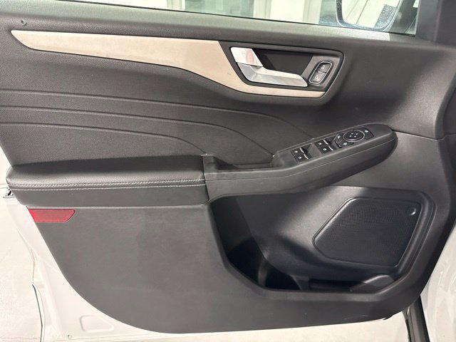 Used 2021 Ford Escape SE AWD/4WD image 16