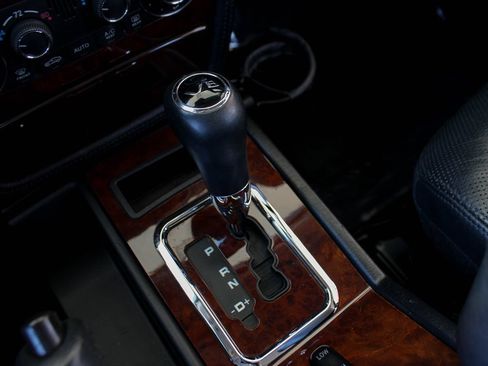 Used 2012 Mercedes-Benz G 550 image 33