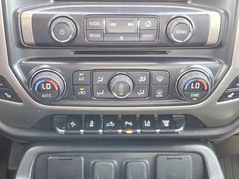 Used 2019 GMC Sierra 3500 Denali w/ Duramax Plus Package AWD/4WD image 20