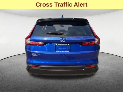 Used 2025 Honda CR-V EX image 11