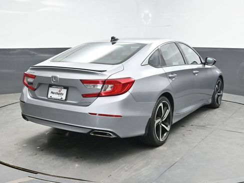 Used 2022 Honda Accord Sport image 6