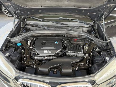 Used 2018 BMW X1 xDrive28i AWD/4WD image 8