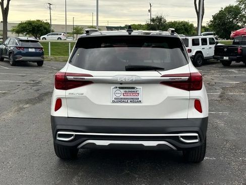 Used 2023 Kia Seltos S FWD image 5