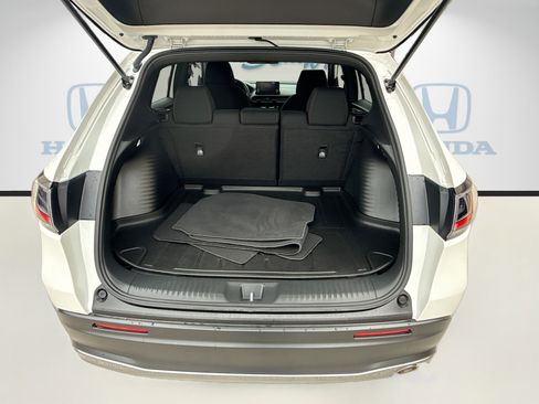 Certified 2025 Honda HR-V Sport image 25