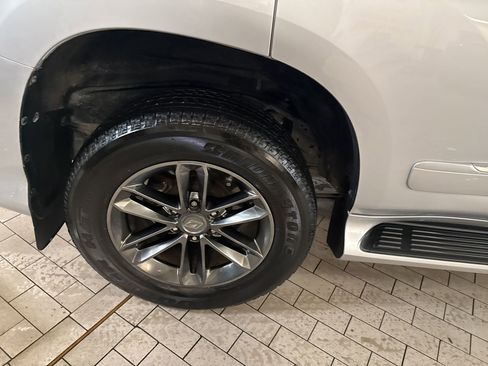 Used 2016 Lexus GX 460 460 image 17