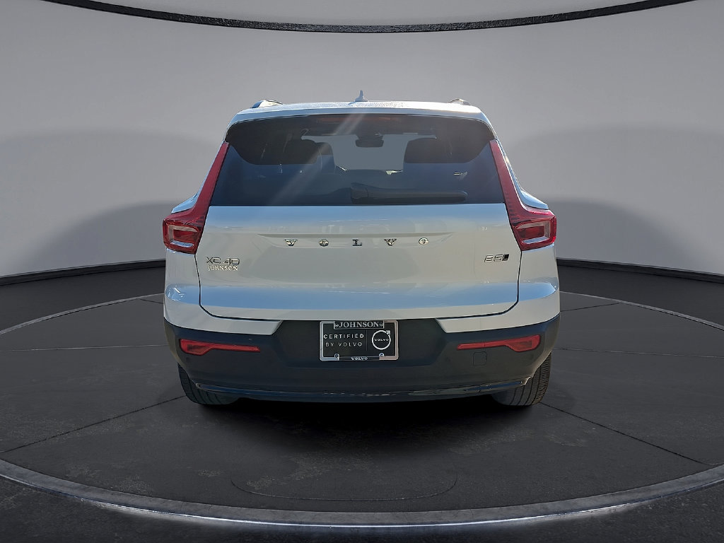 Certified 2024 Volvo XC40 B5 Plus w/ Protection Package Premier AWD/4WD image 29