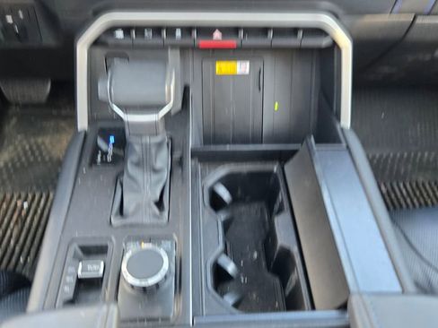 Used 2024 Toyota Tundra Platinum image 22