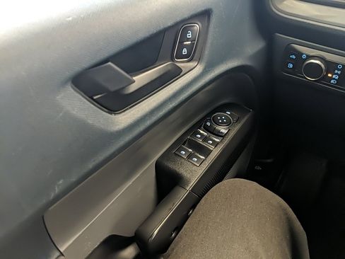 Certified 2022 Ford Maverick XL image 22