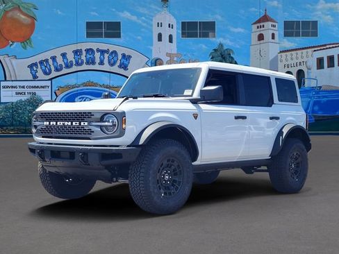 New 2026 Ford Bronco Badlands AWD/4WD image 2