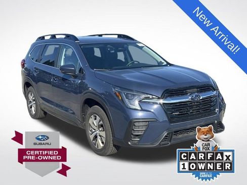 Certified 2025 Subaru Ascent Premium AWD/4WD image 1