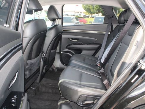 Used 2024 Hyundai Tucson Limited AWD/4WD image 17