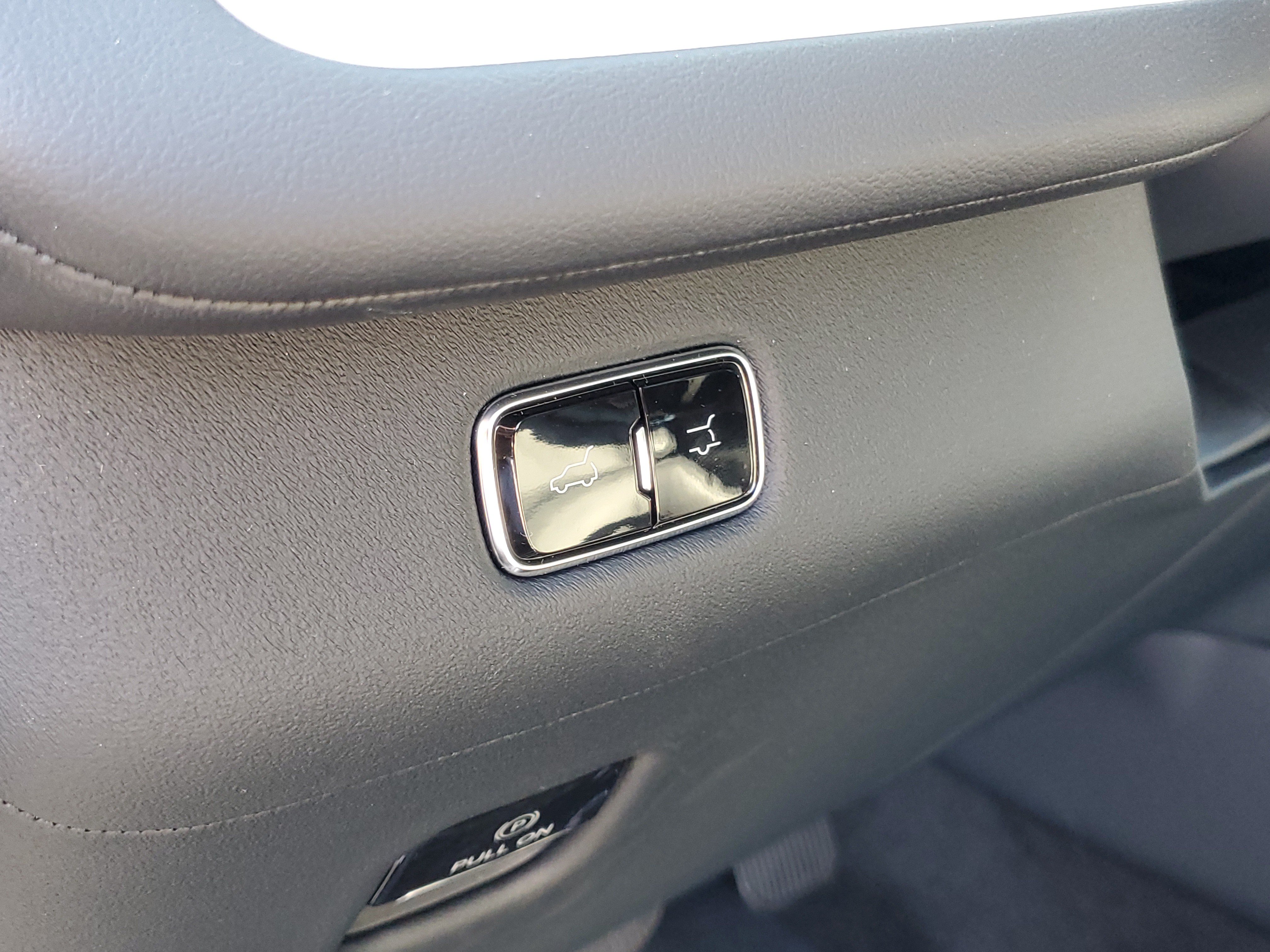 New 2027 Lincoln Navigator Reserve AWD/4WD image 15