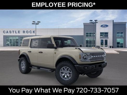 New 2025 Ford Bronco Badlands AWD/4WD image 8