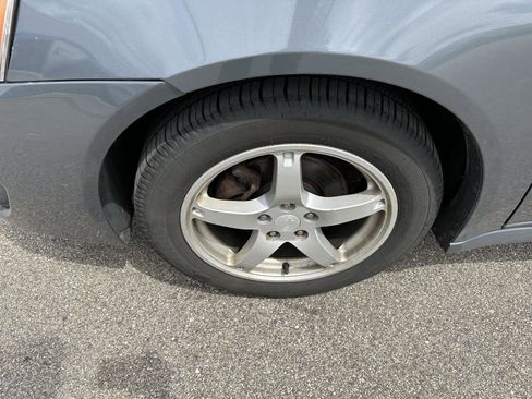 Used 2009 Pontiac G6 Sedan w/ Sport Package 2 FWD image 12