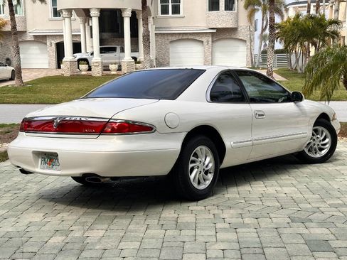 Used 1998 Lincoln Mark VIII image 5
