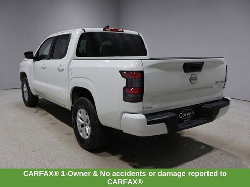 Used 2024 Nissan Frontier SV AWD/4WD image 5