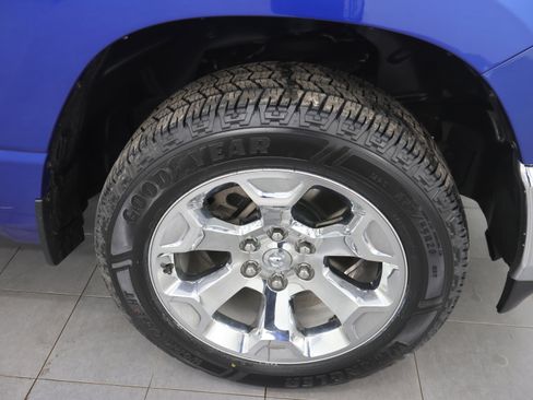 Used 2019 RAM 1500 Big Horn image 3