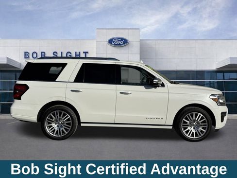 Used 2022 Ford Expedition Platinum image 4