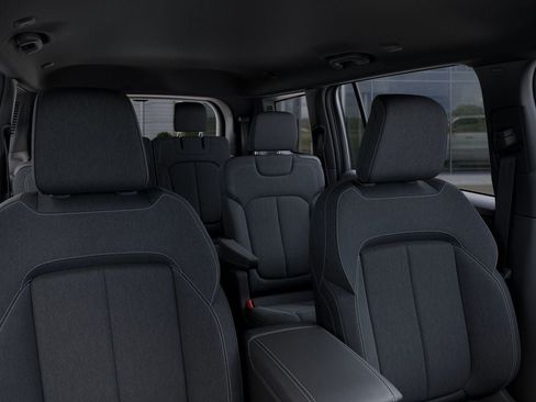 New 2026 Jeep Grand Cherokee L 4WD image 27