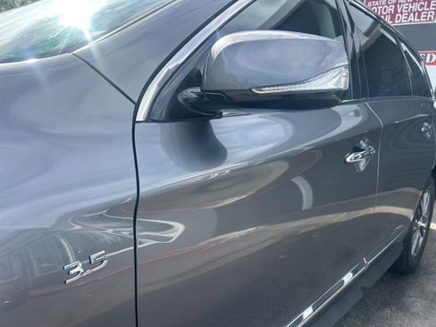 Used 2017 INFINITI QX60 Luxe AWD/4WD image 31