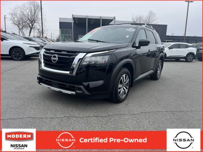 Certified 2025 Nissan Pathfinder SL