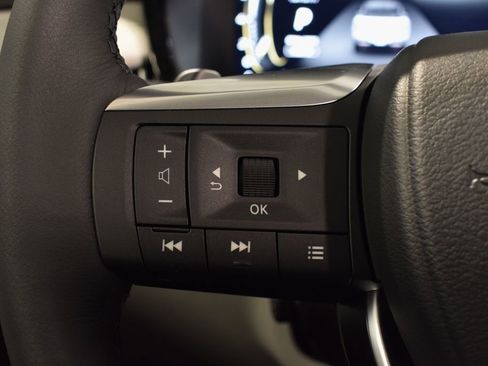 New 2026 INFINITI QX60 Luxe w/ Family Package image 21