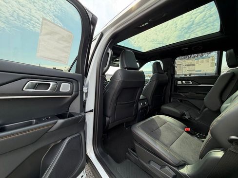 New 2026 Ford Explorer Tremor w/ Tremor Ultimate Package image 24