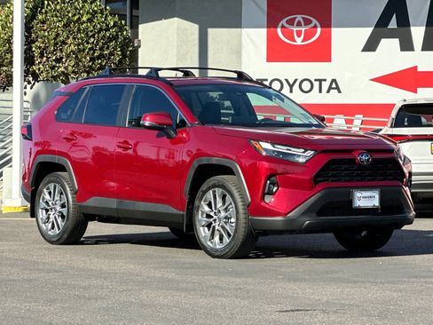 New 2025 Toyota RAV4 XLE Premium image 8
