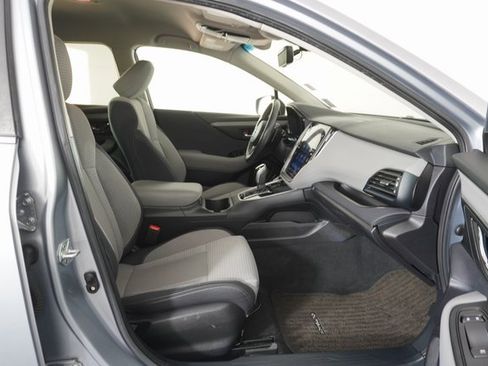 Used 2022 Subaru Outback Premium image 48