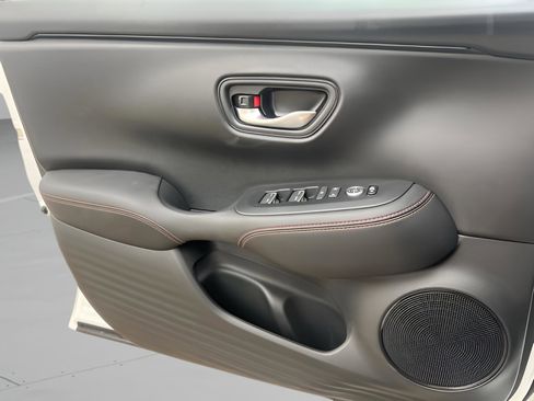 New 2026 Honda HR-V Sport image 17