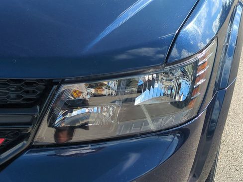 Used 2018 Dodge Journey Crossroad FWD image 11