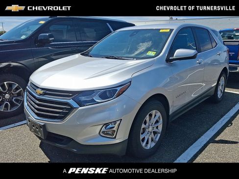 Used 2021 Chevrolet Equinox LT FWD image 1