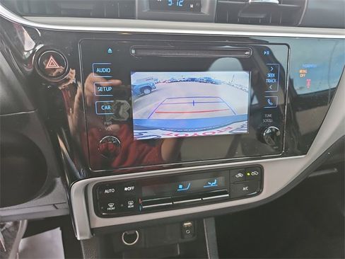 Used 2019 Toyota Corolla L image 22