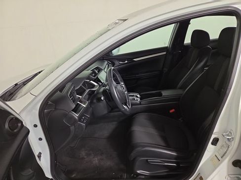 Used 2021 Honda Civic Sport image 12