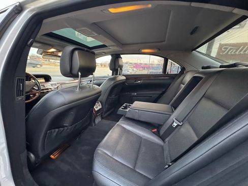 Used 2012 Mercedes-Benz S 550 S 550 4MATIC Sedan 4D image 15