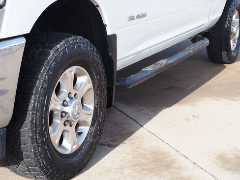 Used 2019 RAM 2500 Big Horn image 10