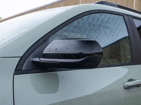 New 2026 Chevrolet Equinox LT w/ Convenience Package II image 9