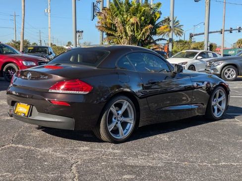 Used 2015 BMW Z4 sDrive28i image 5