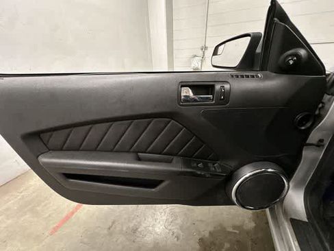 Used 2014 Ford Mustang Premium RWD image 13