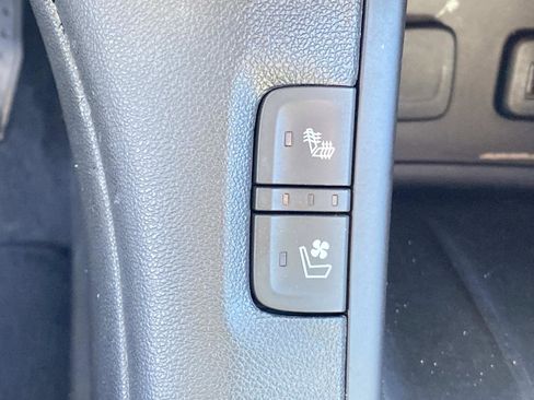 Used 2019 GMC Acadia Denali w/ Technology Package image 25