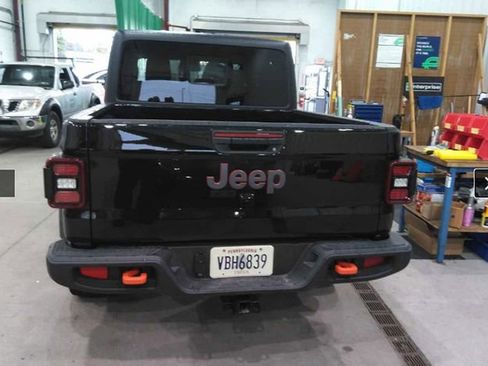 Used 2026 Jeep Gladiator Mojave image 6