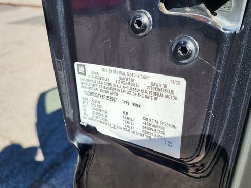 Used 2003 Chevrolet Silverado 2500 LS w/ Skid Plate Package AWD/4WD image 26