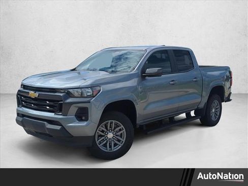 Used 2024 Chevrolet Colorado LT w/ LT Convenience Package image 1