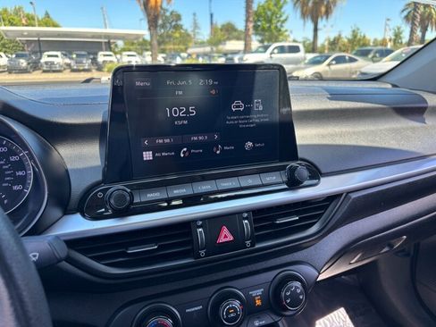 Used 2023 Kia Forte LXS FWD image 16