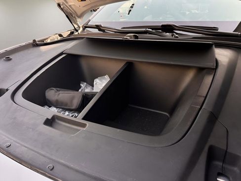 Used 2025 Polestar Polestar 3 image 30