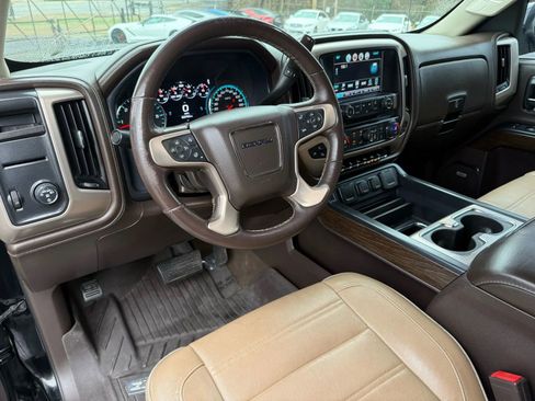 Used 2018 GMC Sierra 1500 Denali image 12
