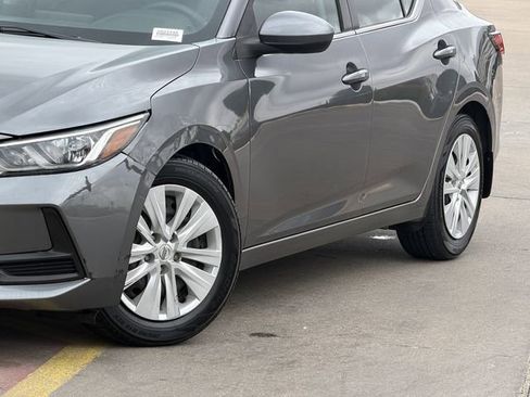 Used 2021 Nissan Sentra S FWD image 3
